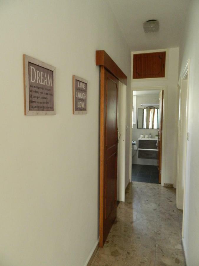 Family Nest In The Heart Of Limassol Villa Eksteriør bilde