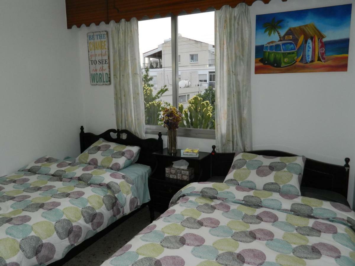Family Nest In The Heart Of Limassol Villa Eksteriør bilde