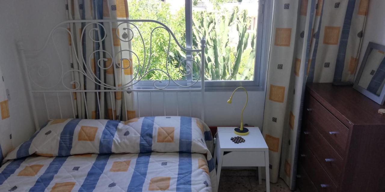 Family Nest In The Heart Of Limassol Villa Eksteriør bilde